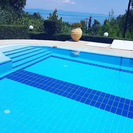 Paradise Villa *